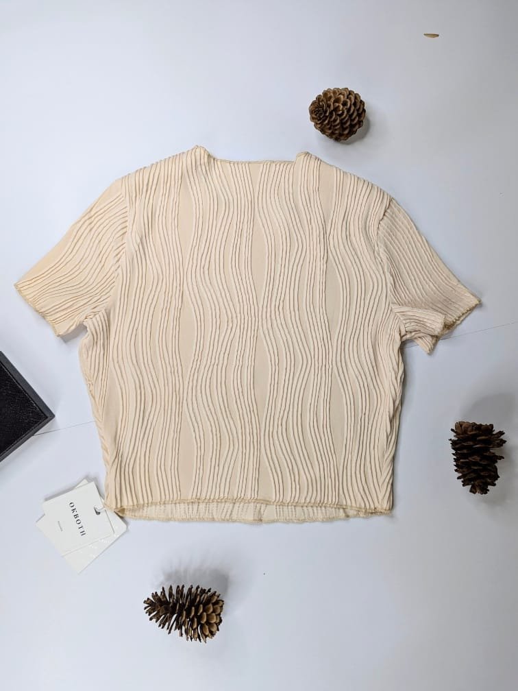 Blusas para damas, crop top con relieves de mujeres