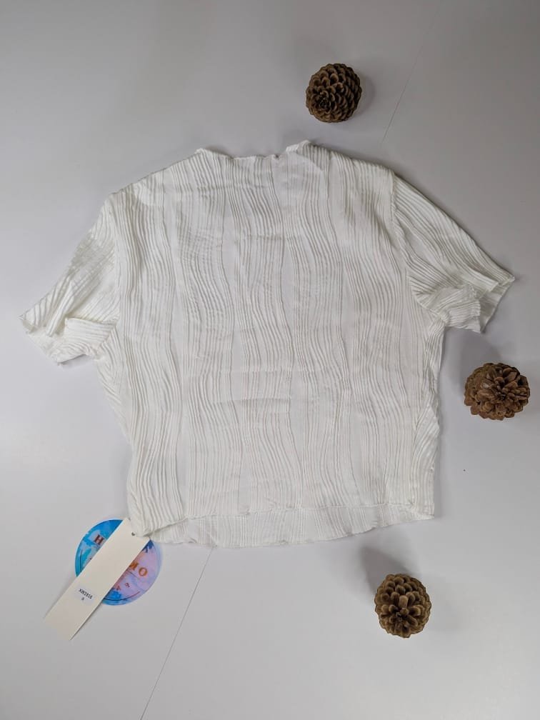 Blusas para damas, crop top con relieves de mujeres