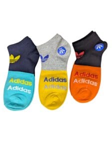 Tobilleras Adidas, calcetas bajas con diseños vibrantes, ideales para deporte, casuales y unisex, brindando máxima comodidad y estilos.