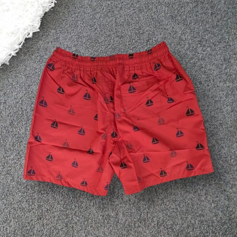 Short impermeable estampados para hombres