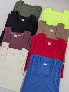 Camisolas básicas para hombres a colores, disponibles SOLO TALLA  S camisolines de algodón strech, para uso casual o verano