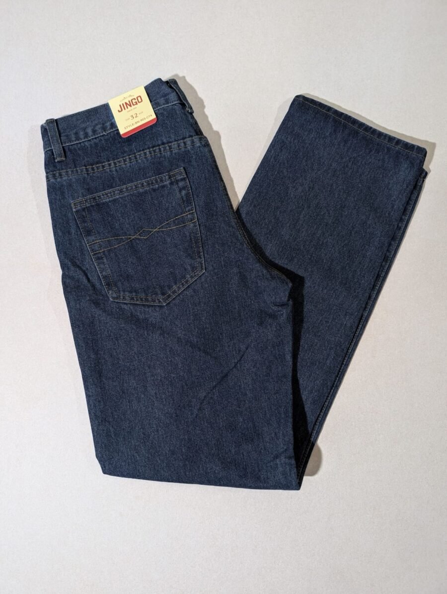 Pantalón Jingo imitación de mezclilla, corte recto clásico y casual para hombre, disponible en Petróleo, Azul, Negro.