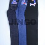 Pantalón Jingo imitación de mezclilla, corte recto clásico y casual para hombre, disponible en Petróleo, Azul, Negro.