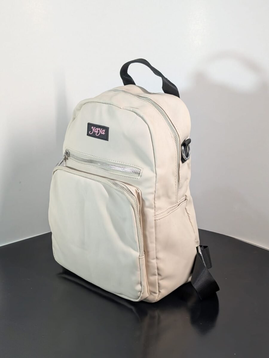 Bolso mochila pequeña marca Yaya para mujeres
