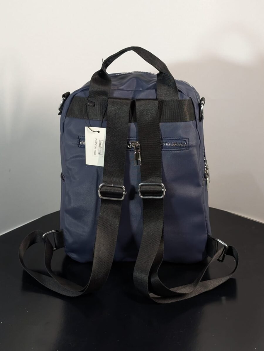 Bolso mochila pequeña marca Yaya para mujeres