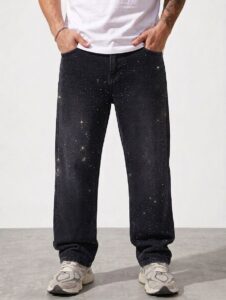 Pantalón baggy Royal Spirit con perlas negras y detalles brillantes, estilo moderno y urbano, disponibles en varias tallas para hombre.